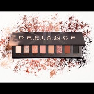 Defiance eyeshadow Palette from KARMELA cosmetics